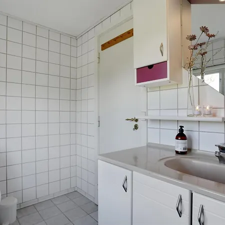 Amlethus - 375m From The Sea By Interhome *